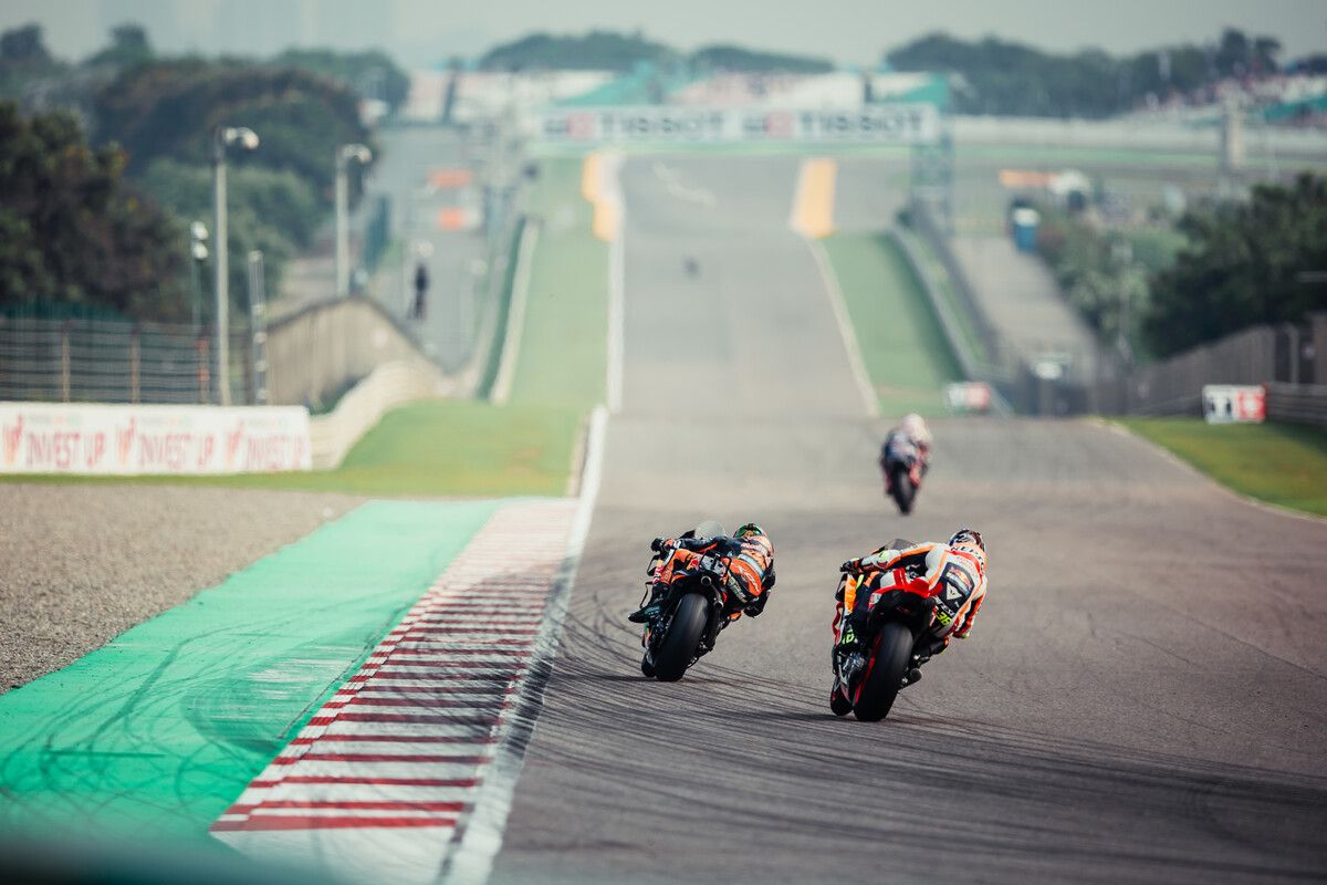 In 20 Grand Prix Races, 15 lap records were beaten in the 2023 MotoGP  Season - Motorcycle Sports