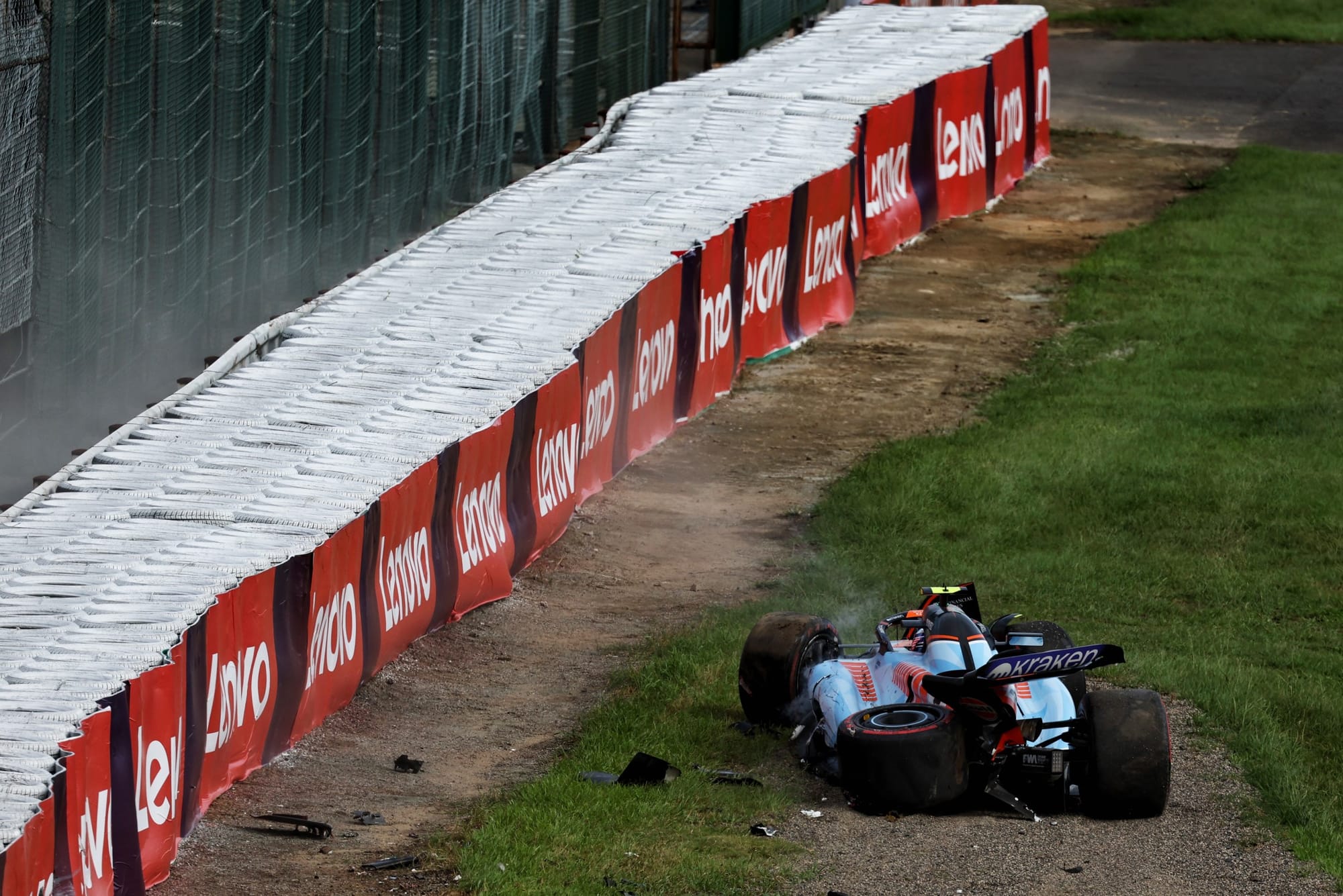 Logan Sargeant crash, Williams, F1