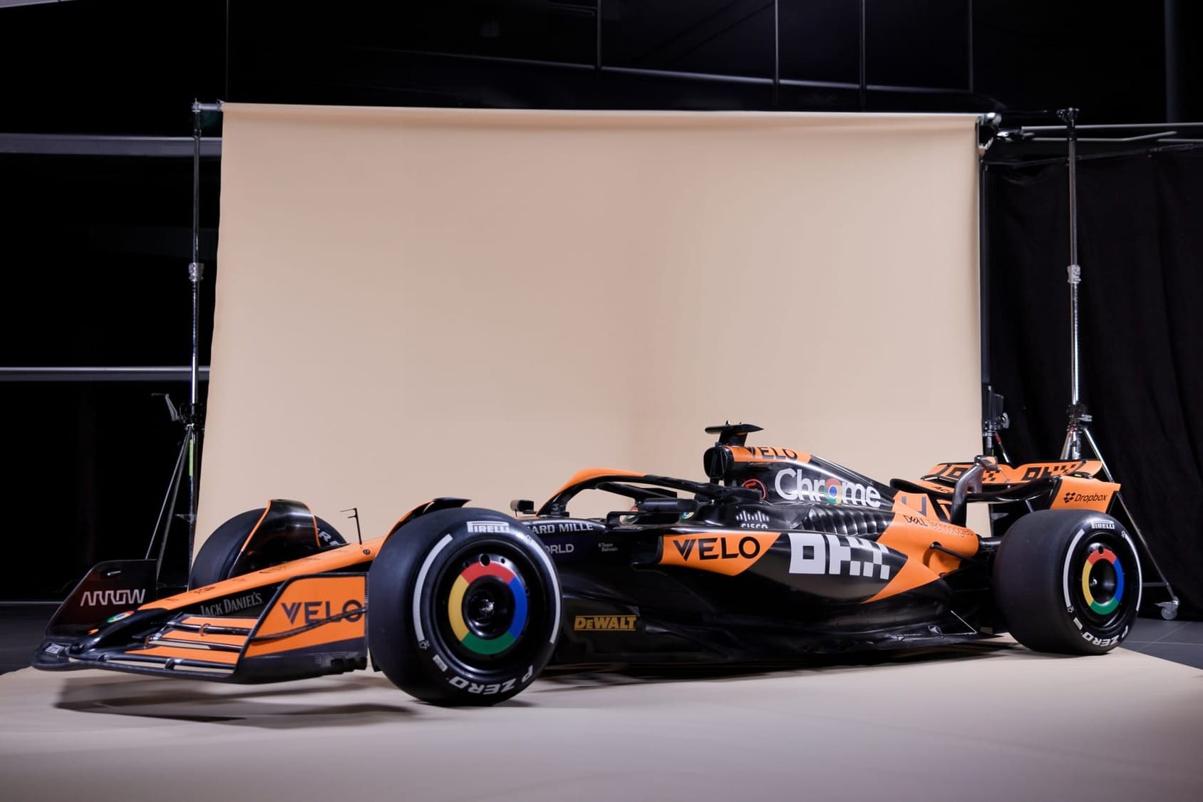 McLaren MCL38 2024 F1 car