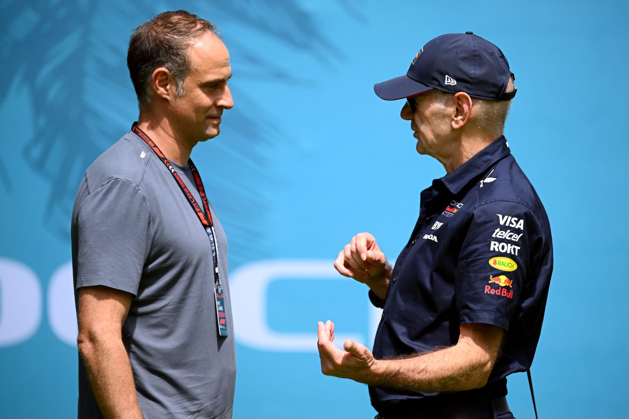 Oliver Mintzlaff and Adrian Newey, Red Bull, F1