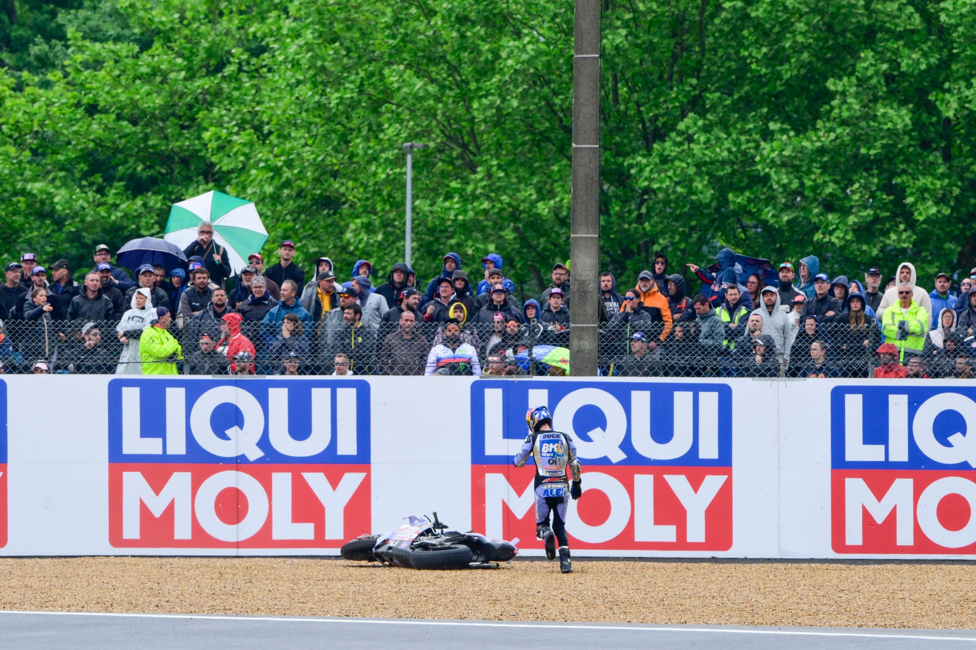 Alex Marquez crash MotoGP French Grand Prix 2025 Le Mans