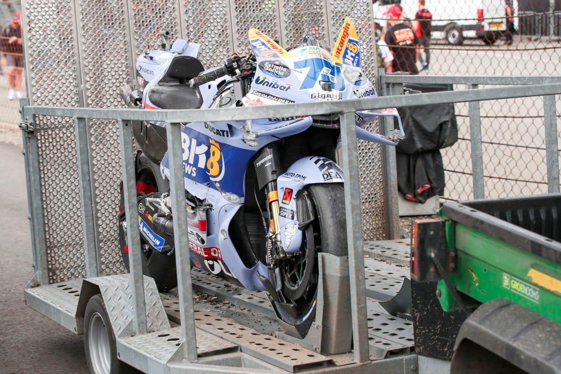 Alex Marquez crash