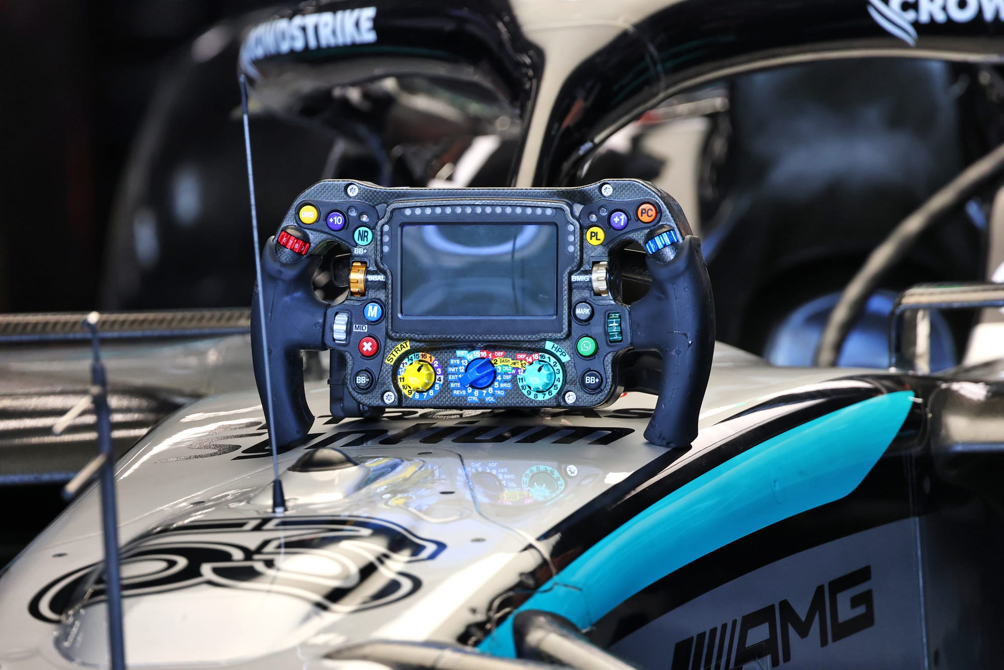 What's behind Russell's steering wheel change