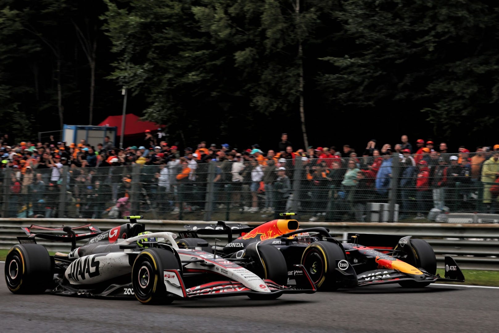 Ollie Bearman, Haas, and Yuki Tsunoda, Red Bull, F1