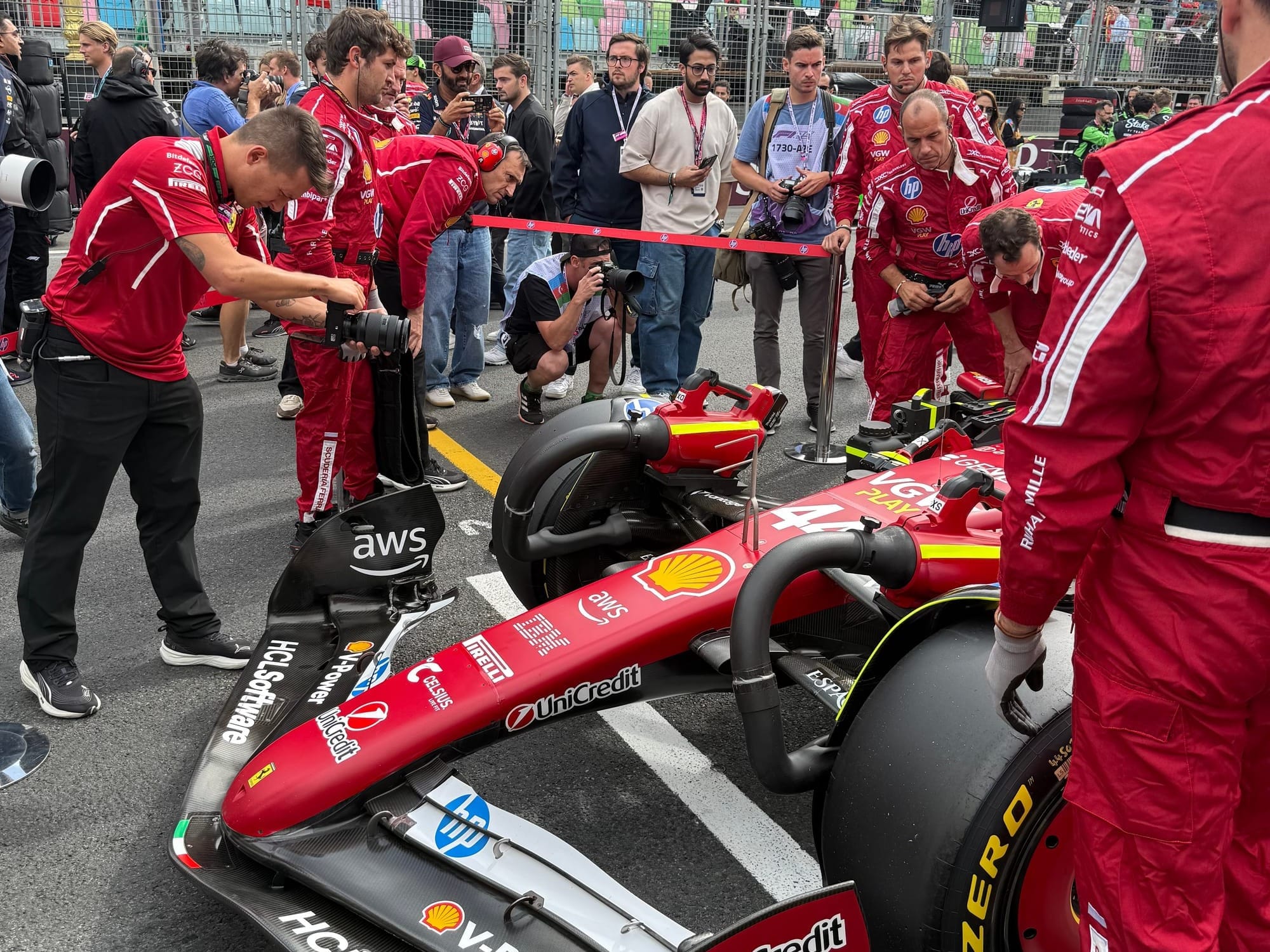 Why Hamilton and Norris are using tape on F1 starting grids