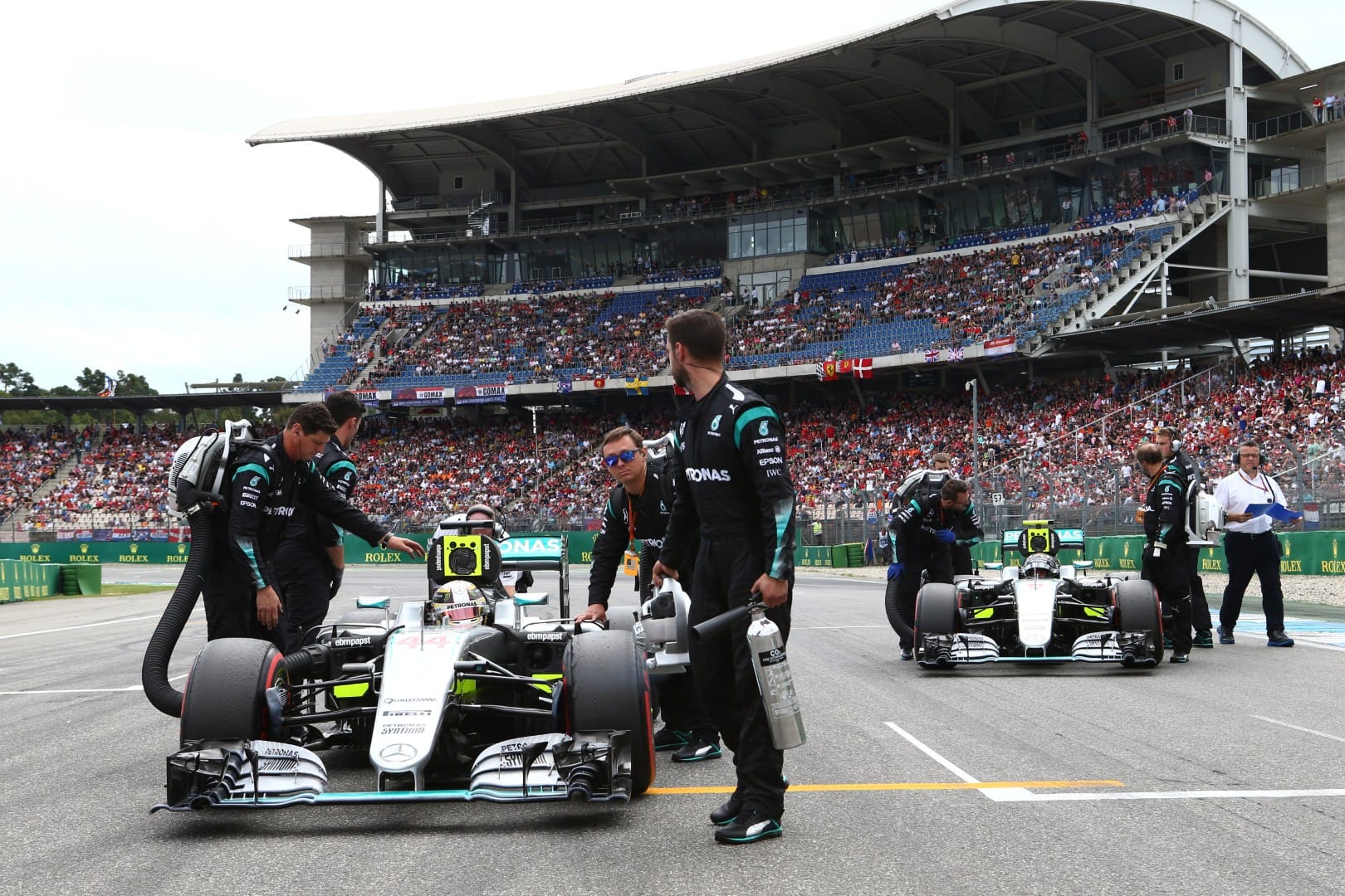 Lewis Hamilton and Nico Rosberg, Mercedes, F1
