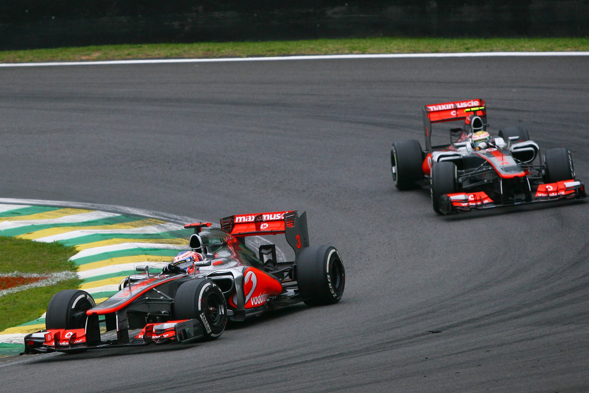 Jenson Button leads Lewis Hamilton in the 2012 Brazilian Grand Prix