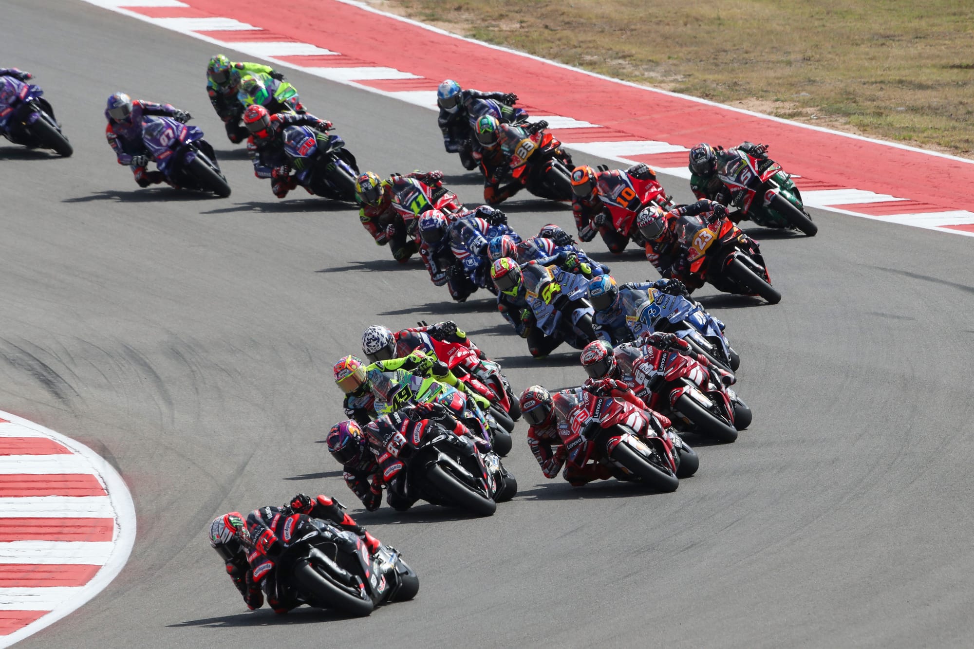 Bezzecchi wins fifth straight grand prix in Aprilia 1-2