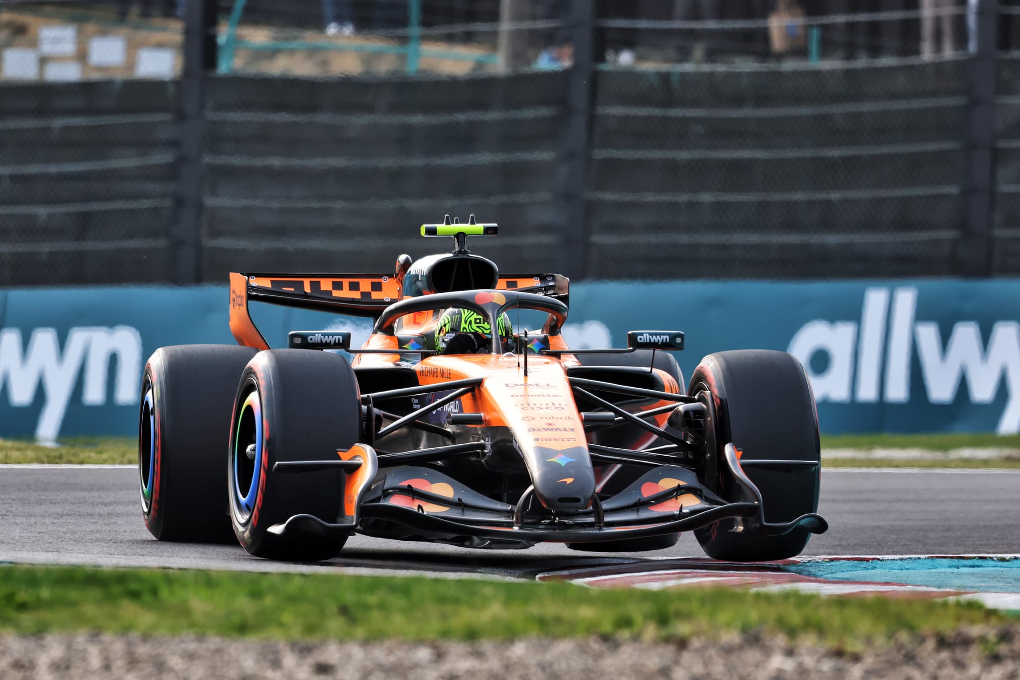 Yet another Mercedes battery failure puts Norris at risk of penalty