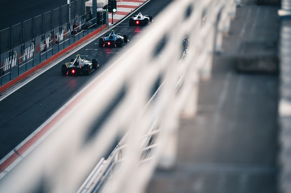 Further Formula E testing delay as day two lost following fire
