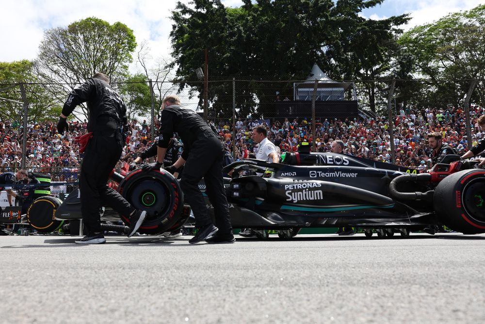 Video: Why did Mercedes' weekend go wrong so abruptly?