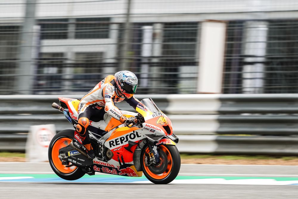 Fresh twists in Honda's 'urgent' MotoGP 2024 seat scramble