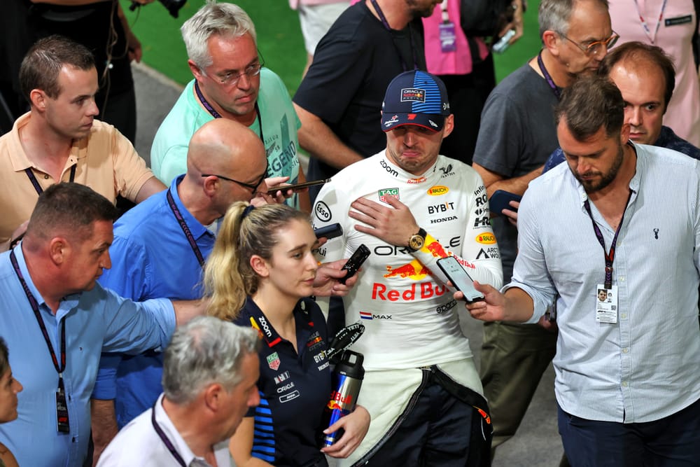 Verstappen Responds To Mercedes' Clickbait Accusations In Fiery Press Conference - vdb0jib