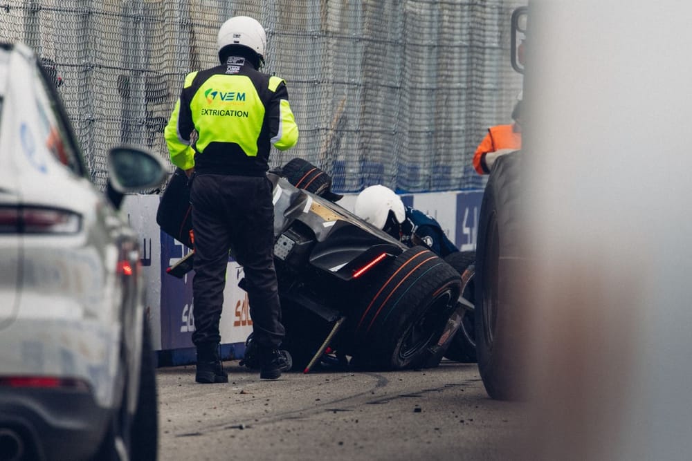 'Just wanted out' - Wehrlein on his violent Formula E crash