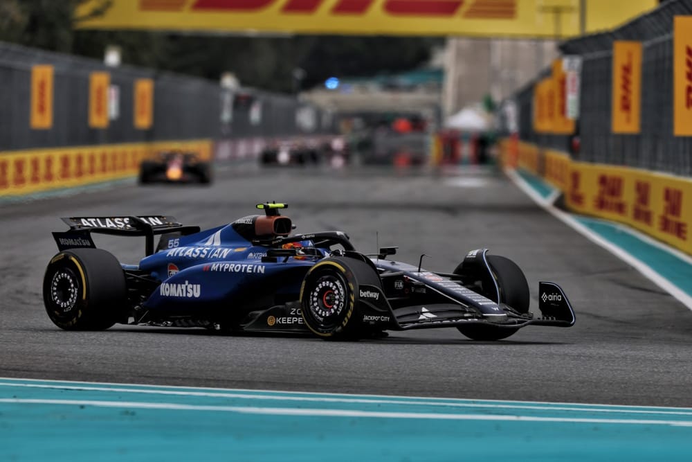 Sainz summoned twice by F1 stewards after Miami GP
