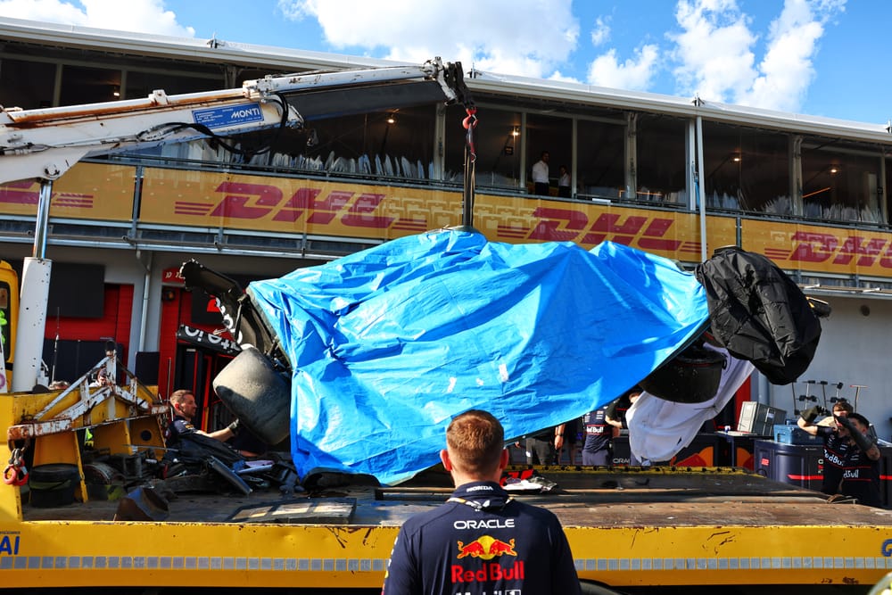Tsunoda consigned to pitlane start after qualifying shunt