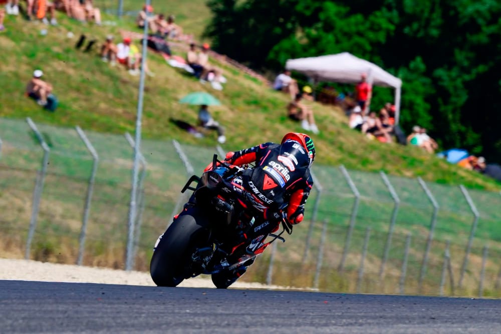 Bezzecchi and Acosta joint-fastest in Mugello MotoGP opener