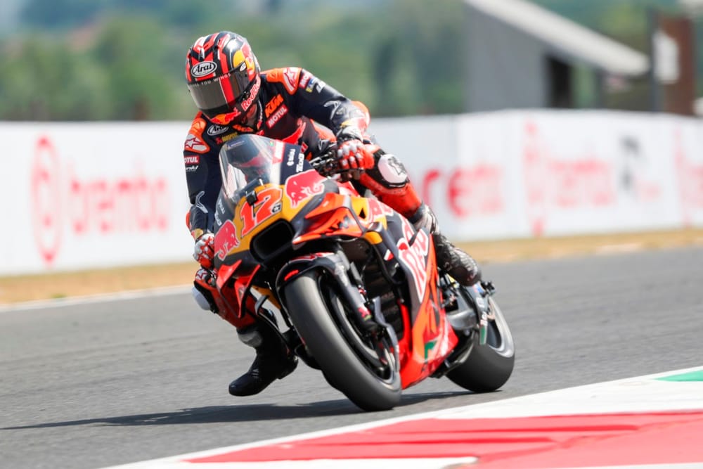 Vinales on top in Mugello practice, Quartararo injures shoulder