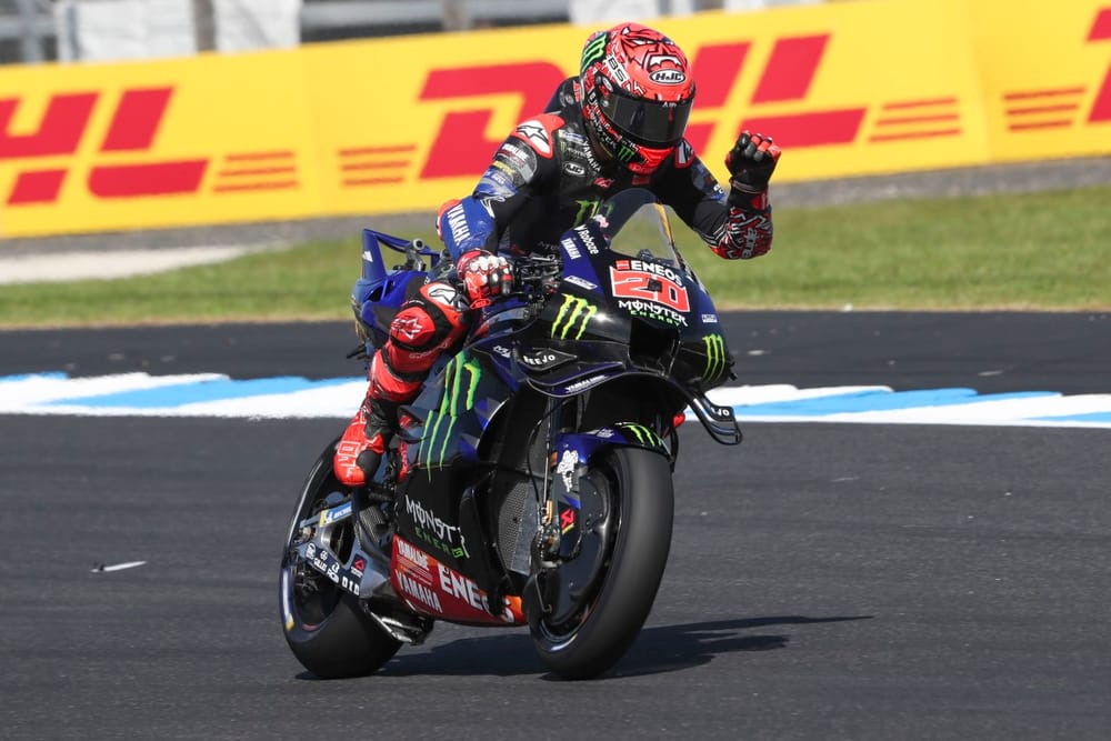 Quartararo beats Bezzecchi for surprise Australia MotoGP pole
