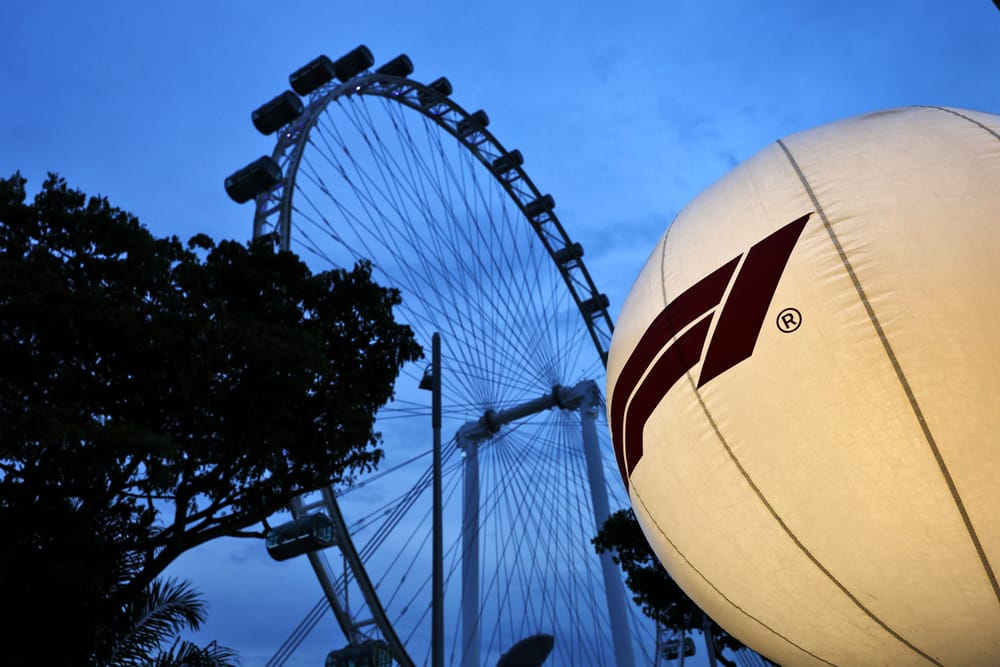 Everything we've learned from first day at F1's Singapore GP