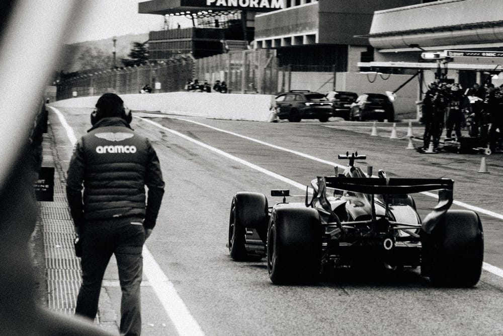 New Aston Martin red flags fourth day of F1 testing