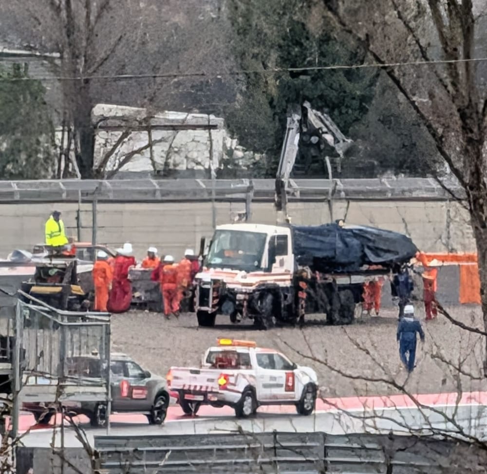 Big Hadjar shunt ends Red Bull's second F1 test day