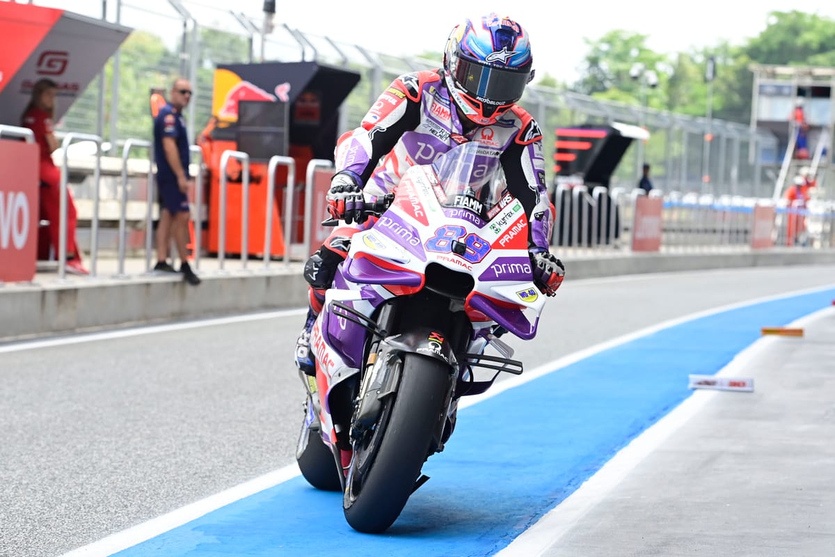 Martin gets chance for MotoGP title reprieve with Thai pole