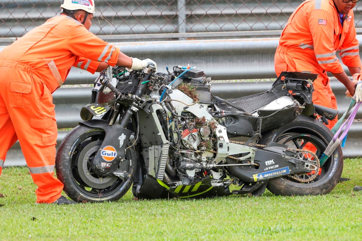 Raul Fernandez's crashed Trackhouse Aprilia MotoGP bike