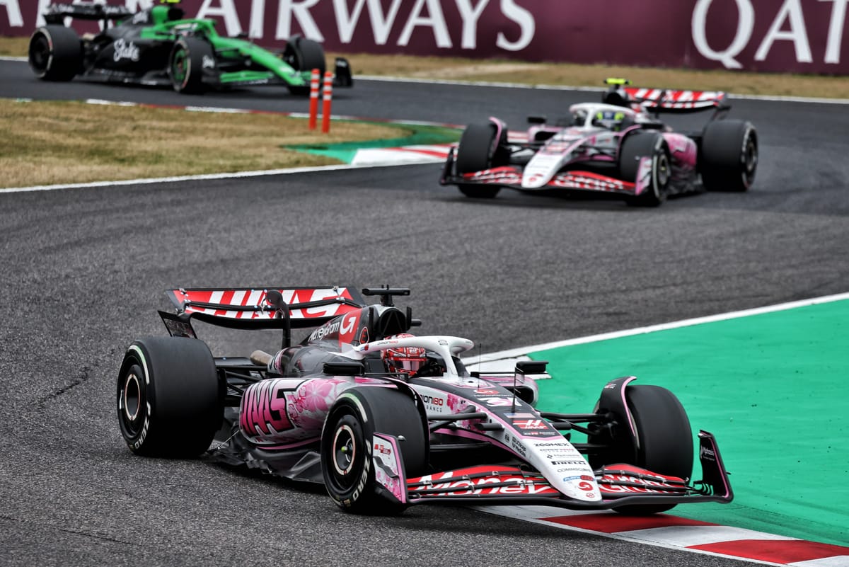 Esteban Ocon and Ollie Bearman, Haas, F1