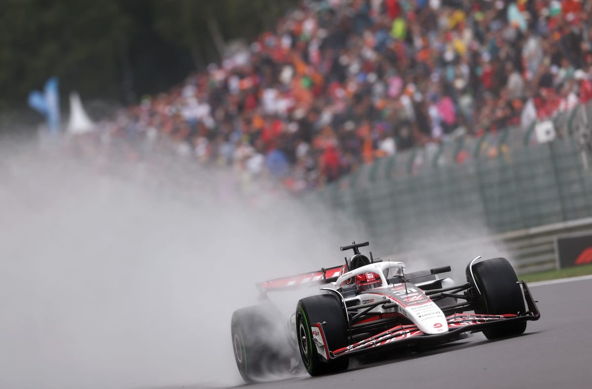 F1: Piloti chiedono scanalature di drenaggio per migliorare le gare sotto la pioggia