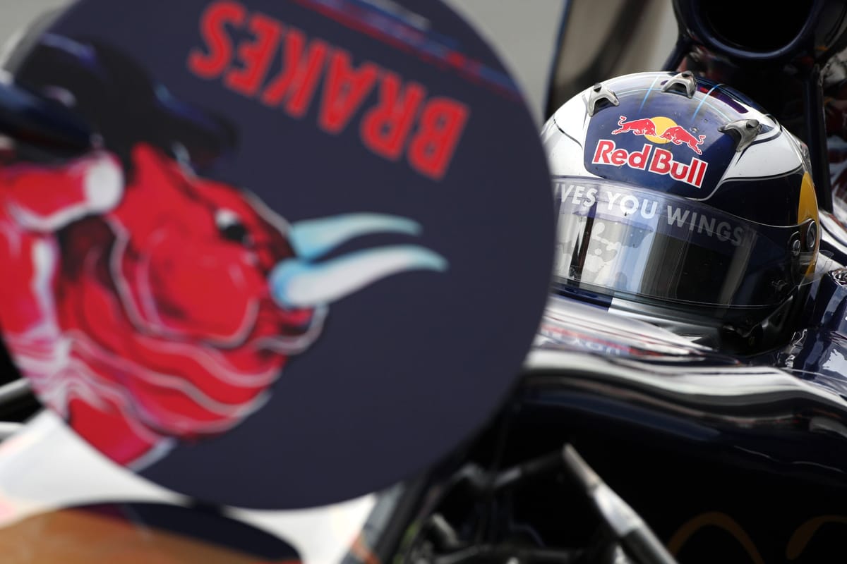 Mirko Bortolotti: O Júnior da F1 que Quase Desistiu, Agora Estrela de Carros Esportivos
