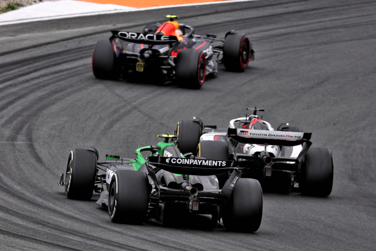 F1 acelera planos para retorno dos motores V8 com combustíveis sustentáveis