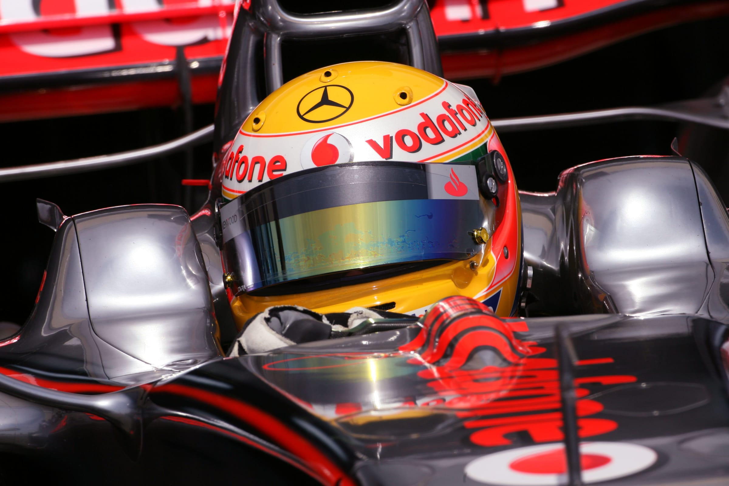What does Lewis Hamilton's Ferrari F1 helmet look like? - The Race