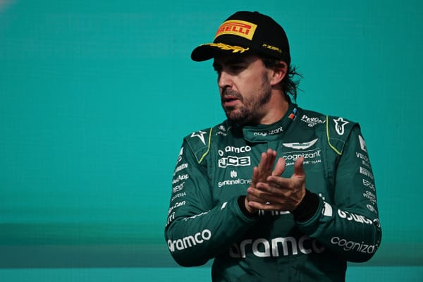 Mark Hughes: Alonso is Mercedes' Plan B to replace Hamilton