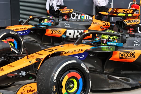 Why McLaren won't budge on its title fight policy – despite the risks