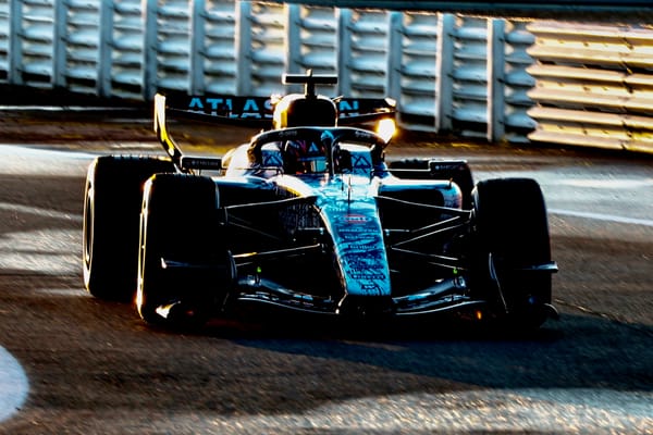 Williams makes track debut with late 2026 F1 car